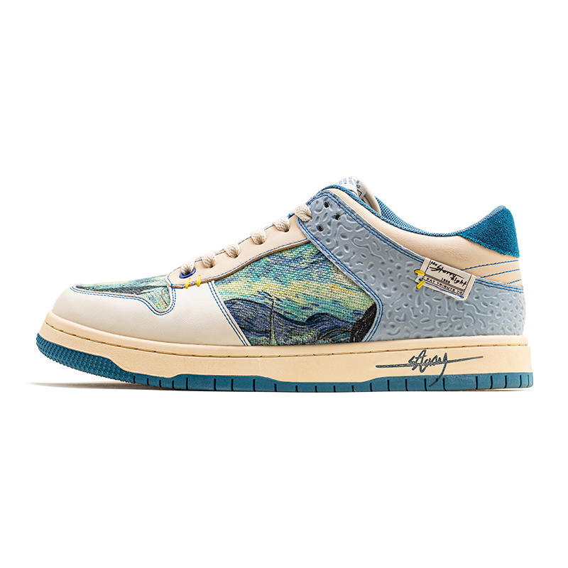 Van Gogh Starry Night-inspirerade sneakers