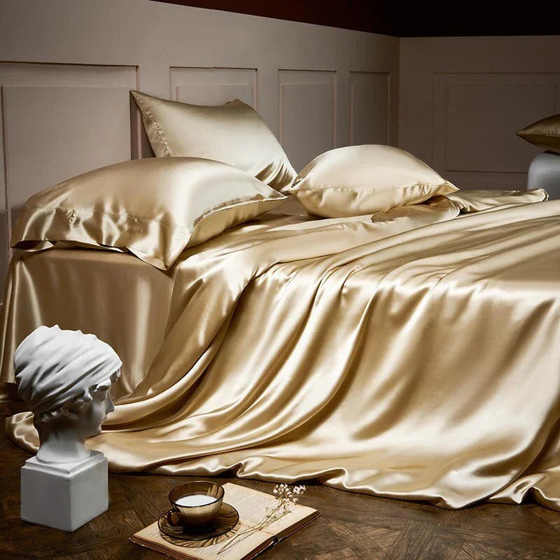 25 Momme Luxury Pure Mulberry Silk Bedding Set med 4 sängkläder